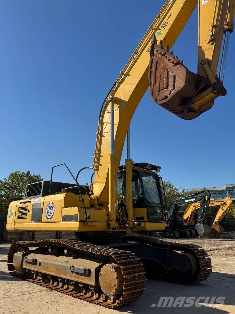 Komatsu PC400-8 Roomikekskavaatorid