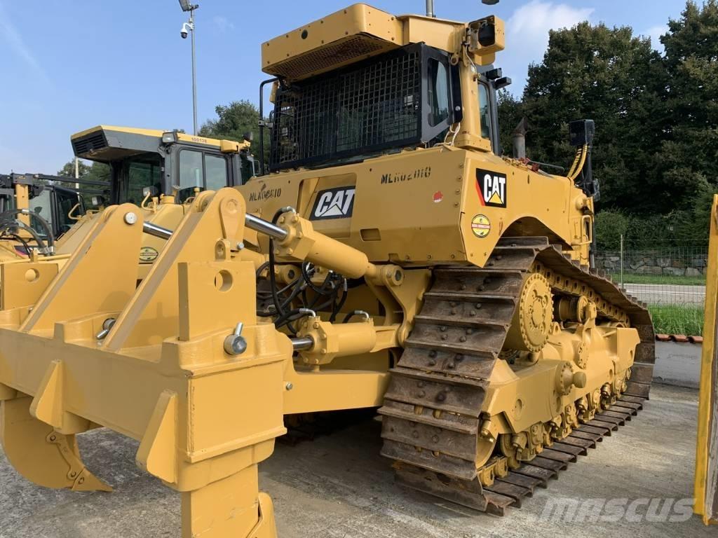 CAT D 8 T Buldooserid