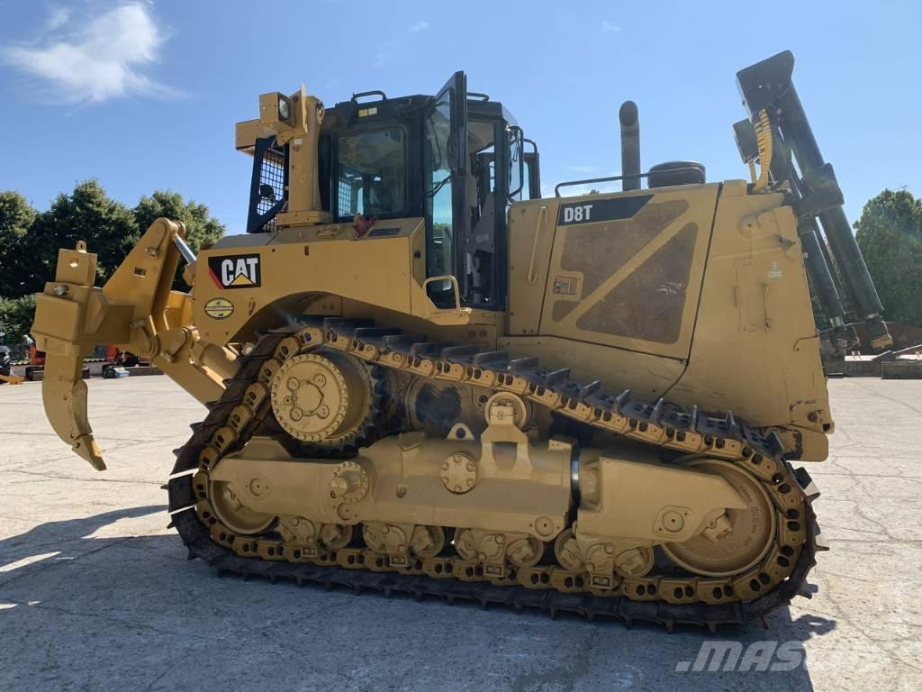 CAT D 8 T Buldooserid