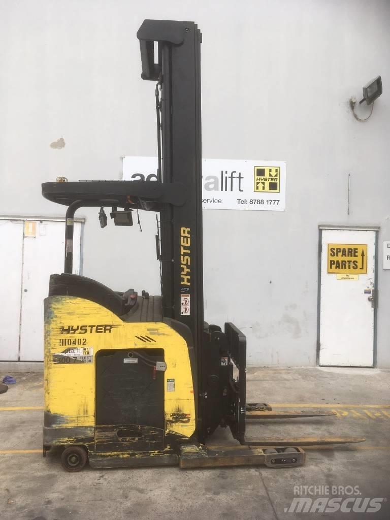 Hyster N35ZDR Lükandmastiga tõstukid