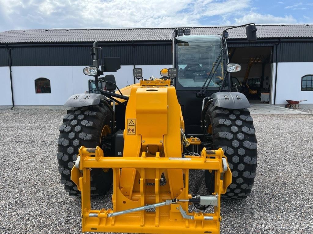 JCB 560-80 Agri Xtra Teleskooplaadurid