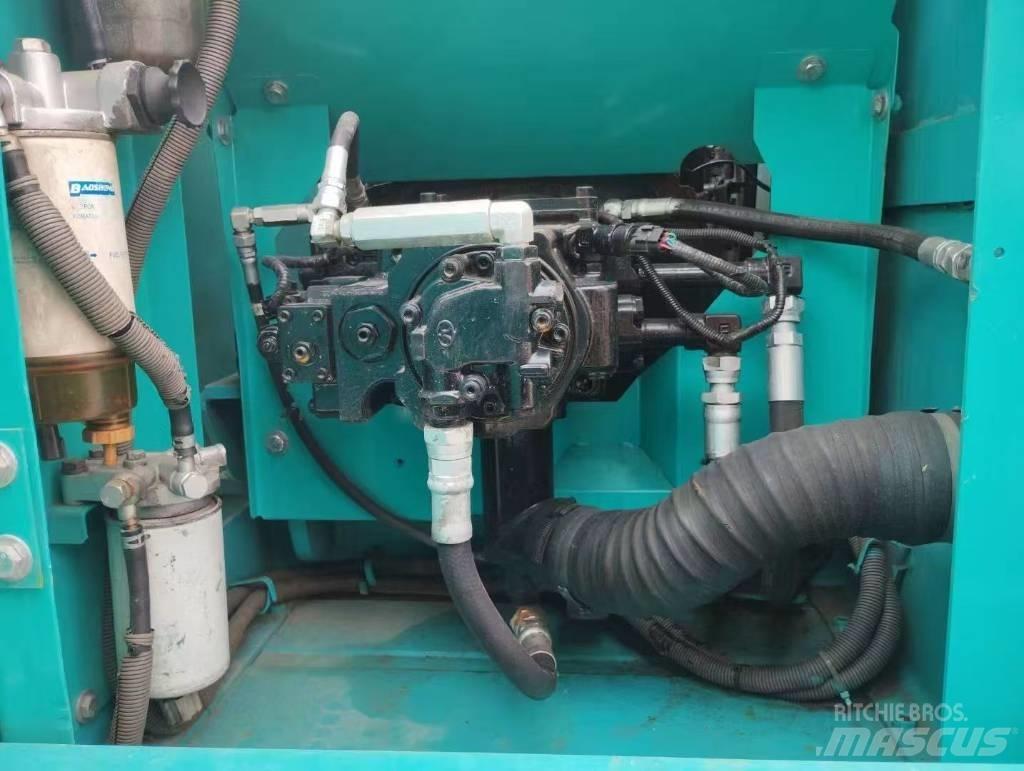 Kobelco 130 Roomikekskavaatorid