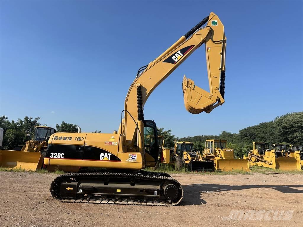 CAT 320 C Roomikekskavaatorid