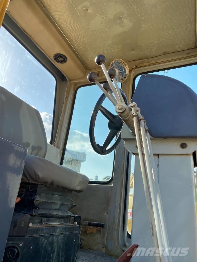 CAT 140 H Greiderid