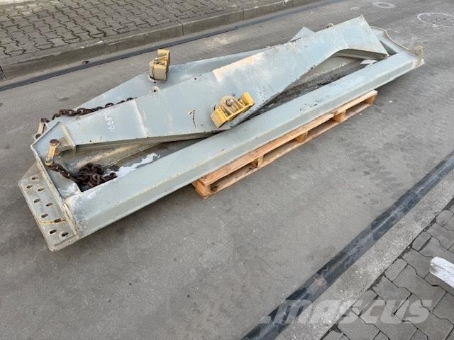 CAT 740 TAILGATE Liigendraamiga pinnaseveokid