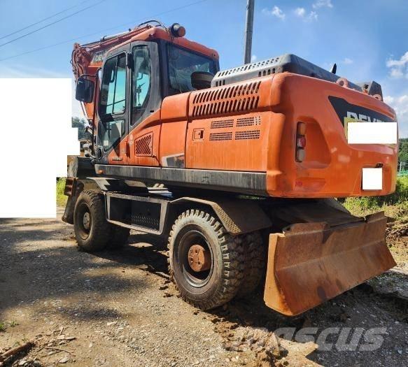Doosan DX 210 W Ratasekskavaatorid