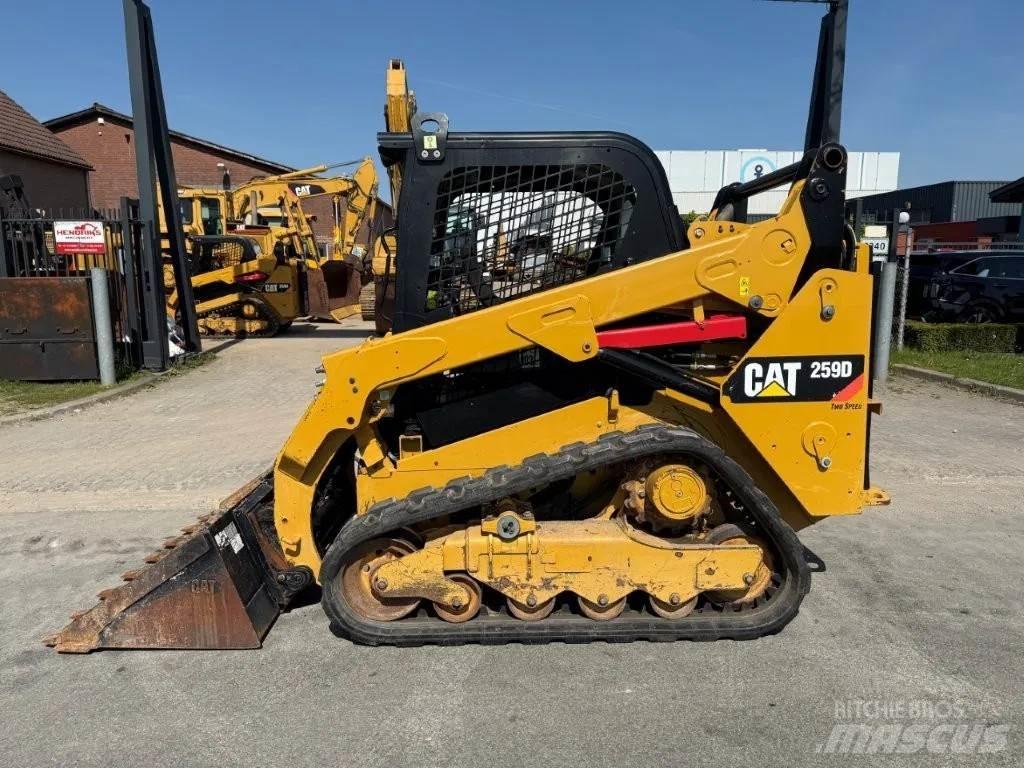 CAT 259D Kompaktlaadurid