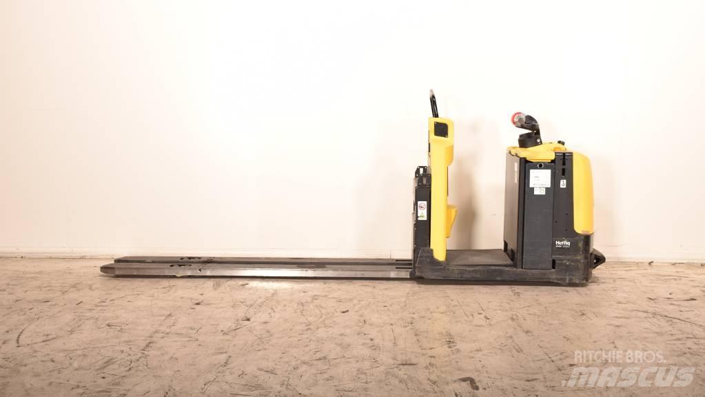 Hyster LO 2.0 Madalkomplekteerimistõstuk