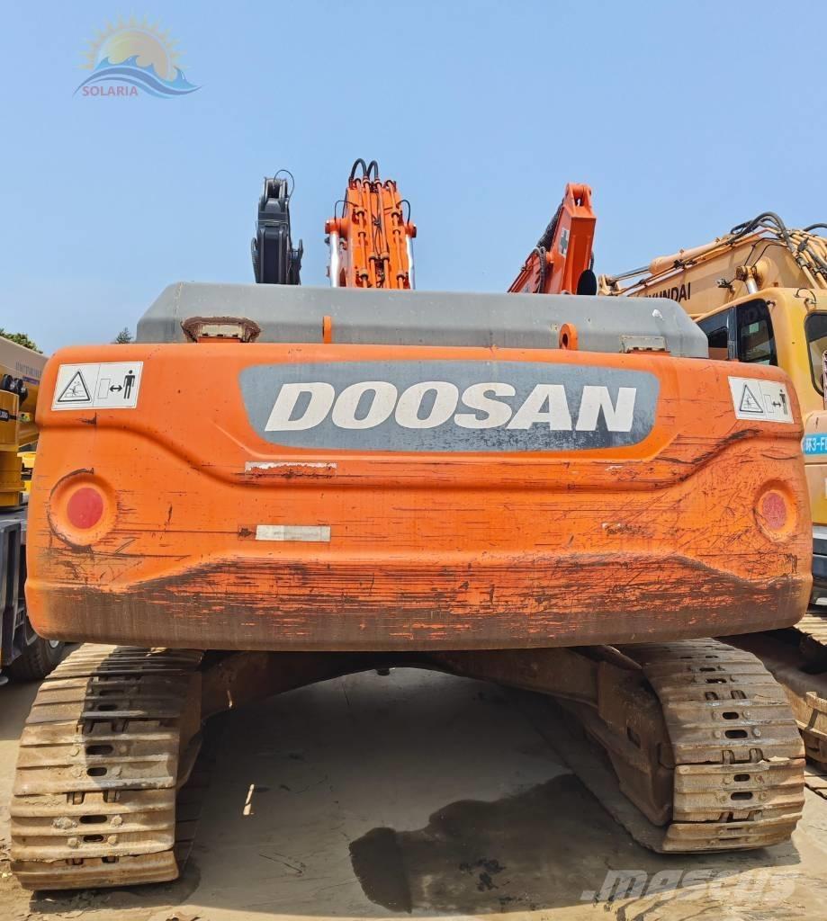 Doosan DX 300 LC Roomikekskavaatorid
