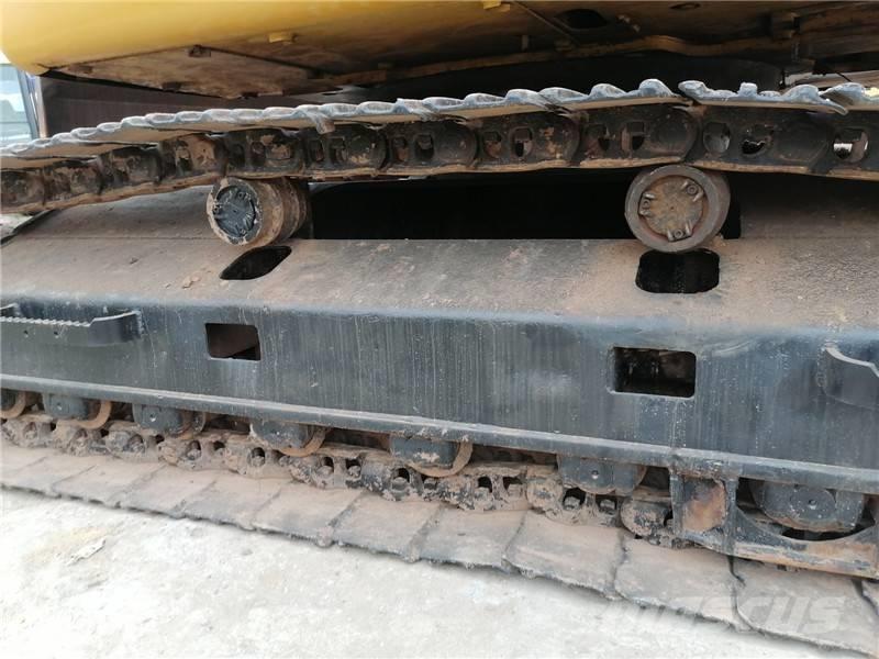 CAT 325DL Roomikekskavaatorid