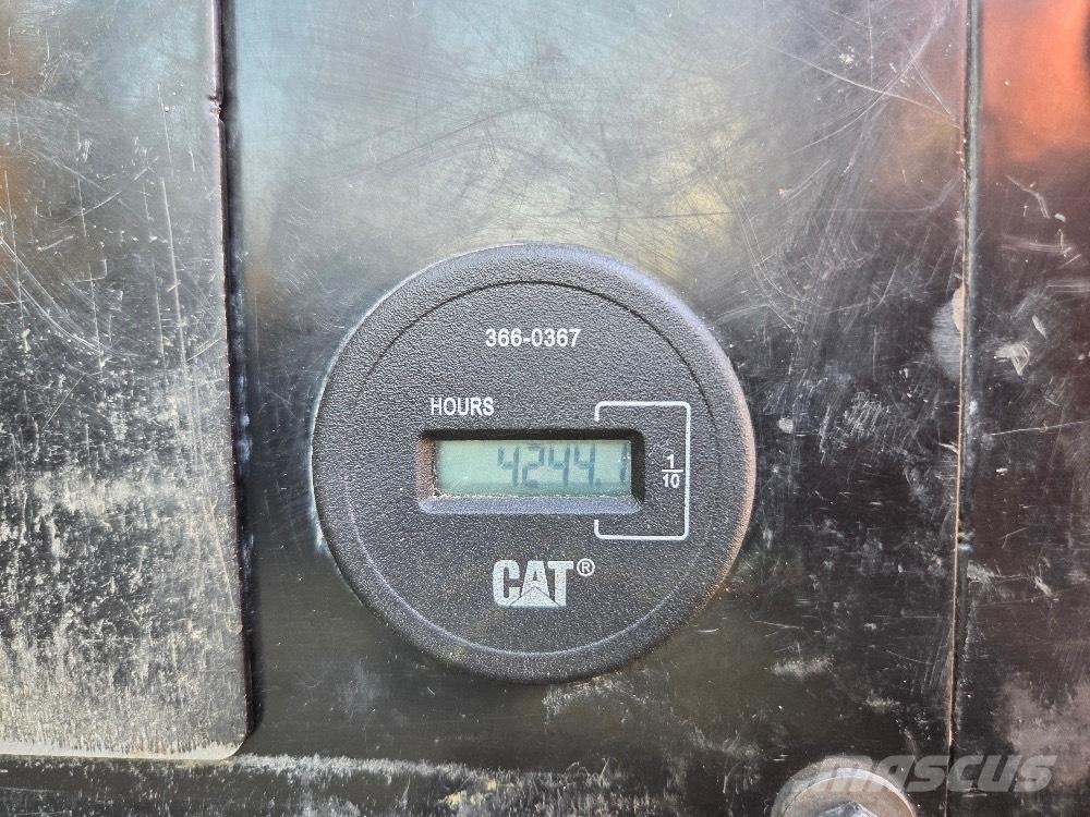 CAT 308E2 Väikeekskavaatorid 7t-12t