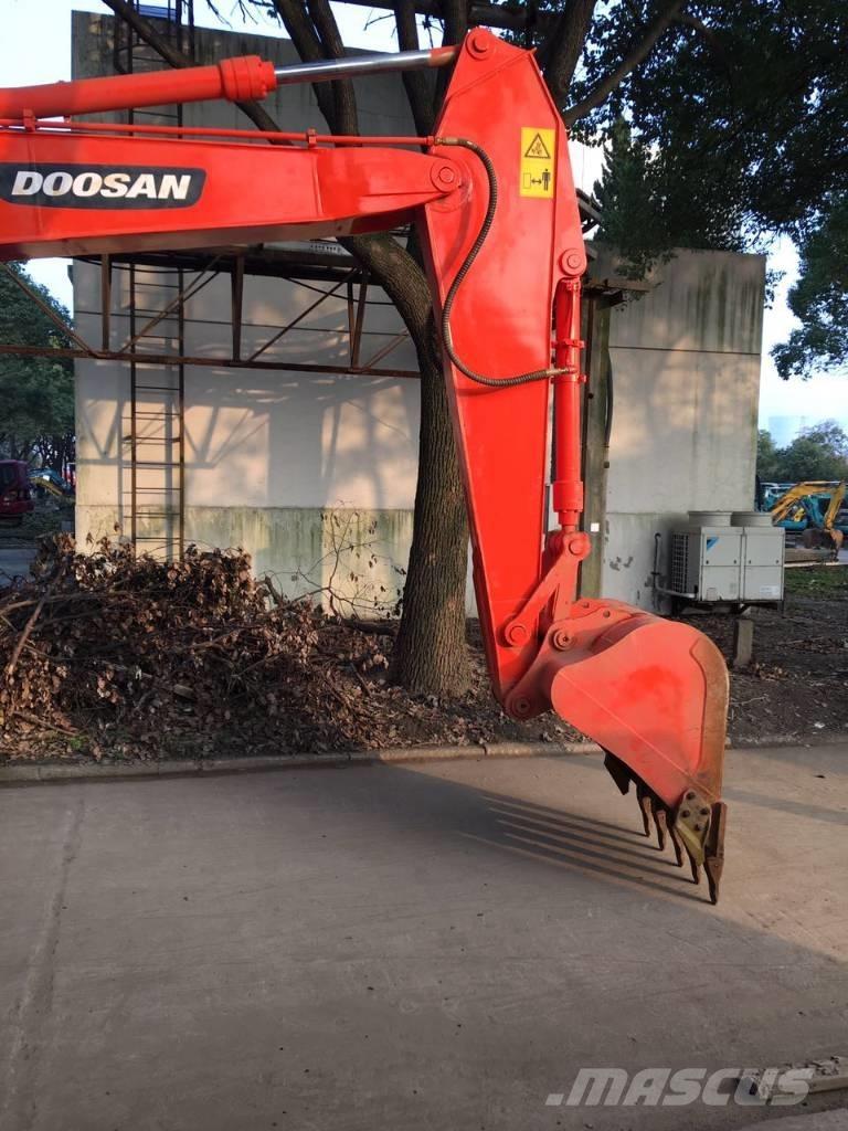 Doosan dh150w-7 Ratasekskavaatorid