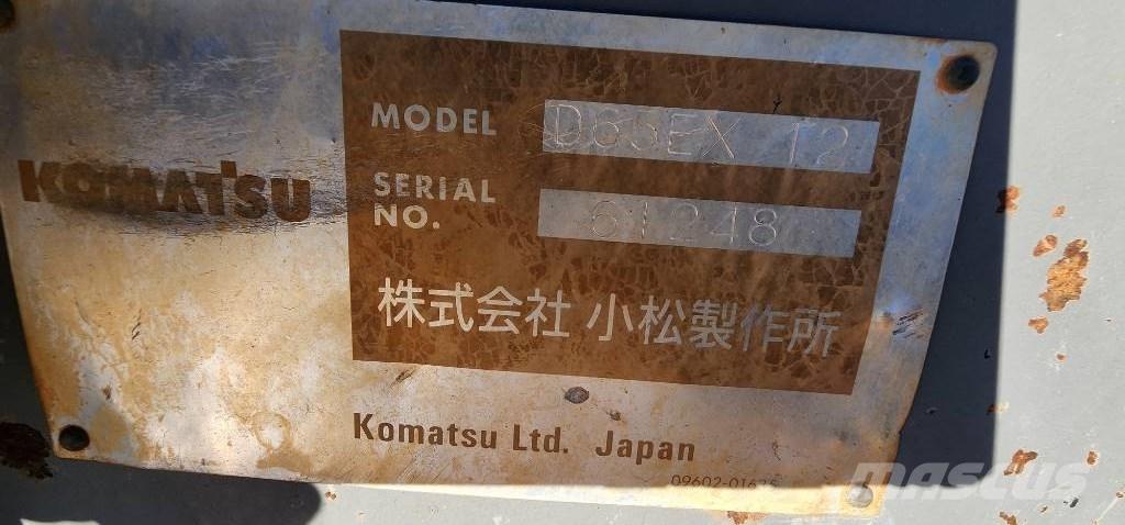 Komatsu D 65 EX 12 Buldooserid