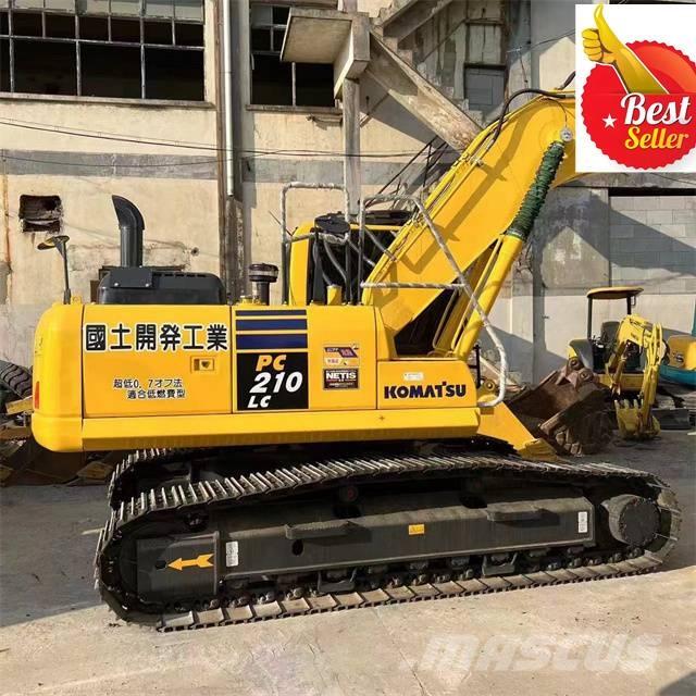 Komatsu PC 210 Roomikekskavaatorid