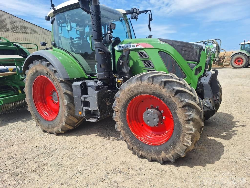 Fendt 718 Traktorid