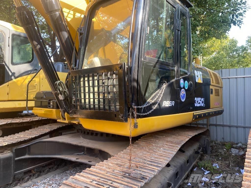 CAT 325 CL Roomikekskavaatorid