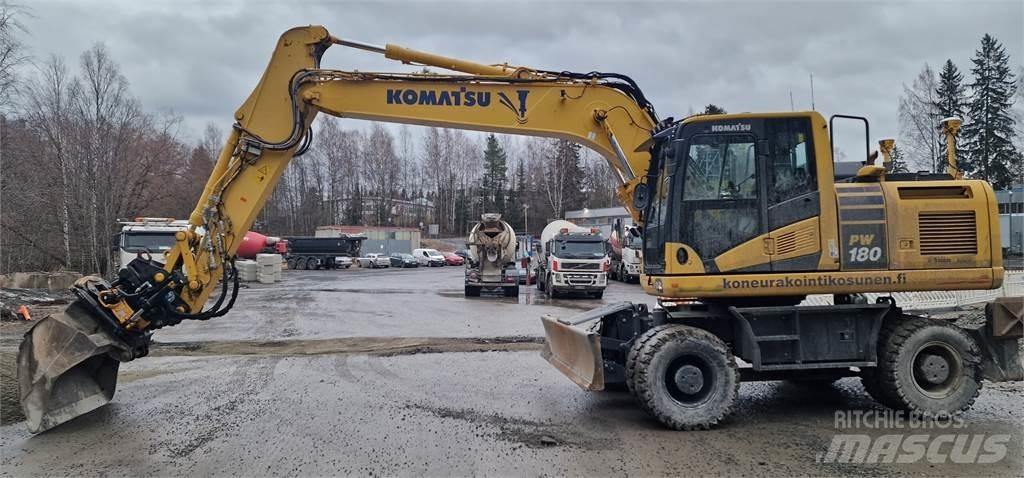 Komatsu PW180-11 Ratasekskavaatorid