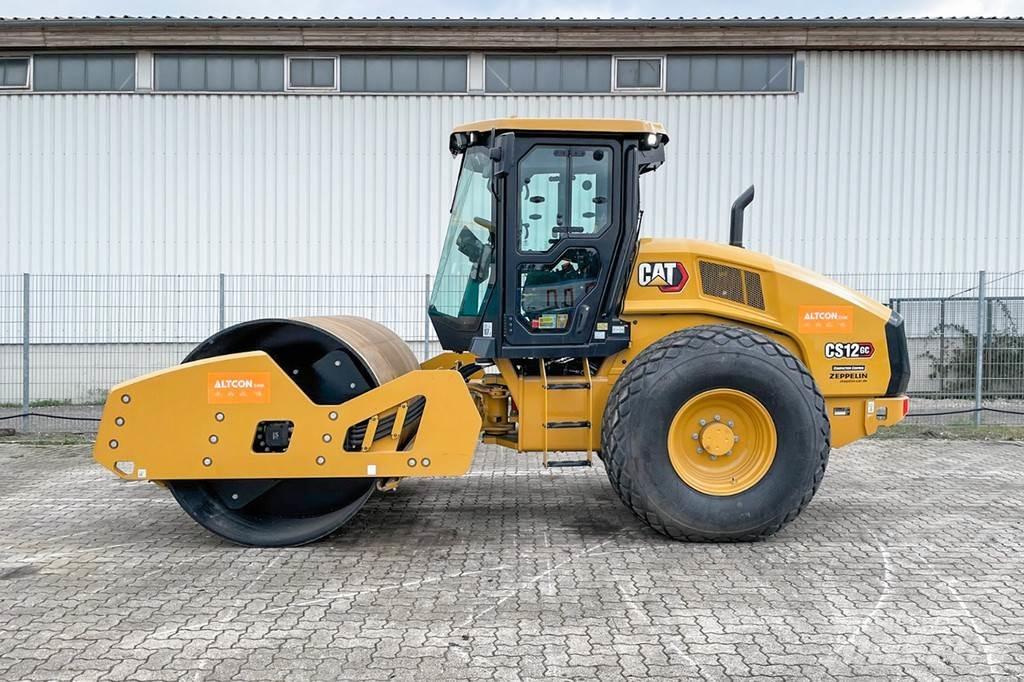 CAT CS-12 GC Ühe trumliga rullid