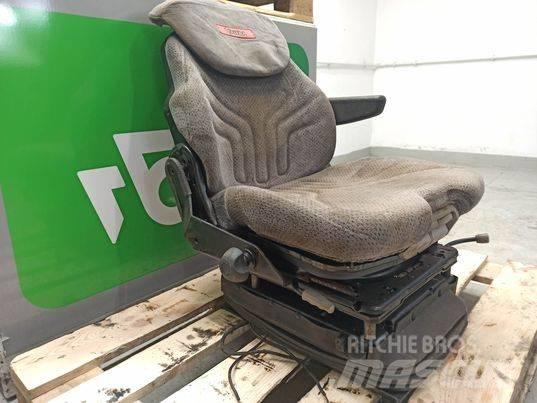 Valtra N 163 chair kabiinid