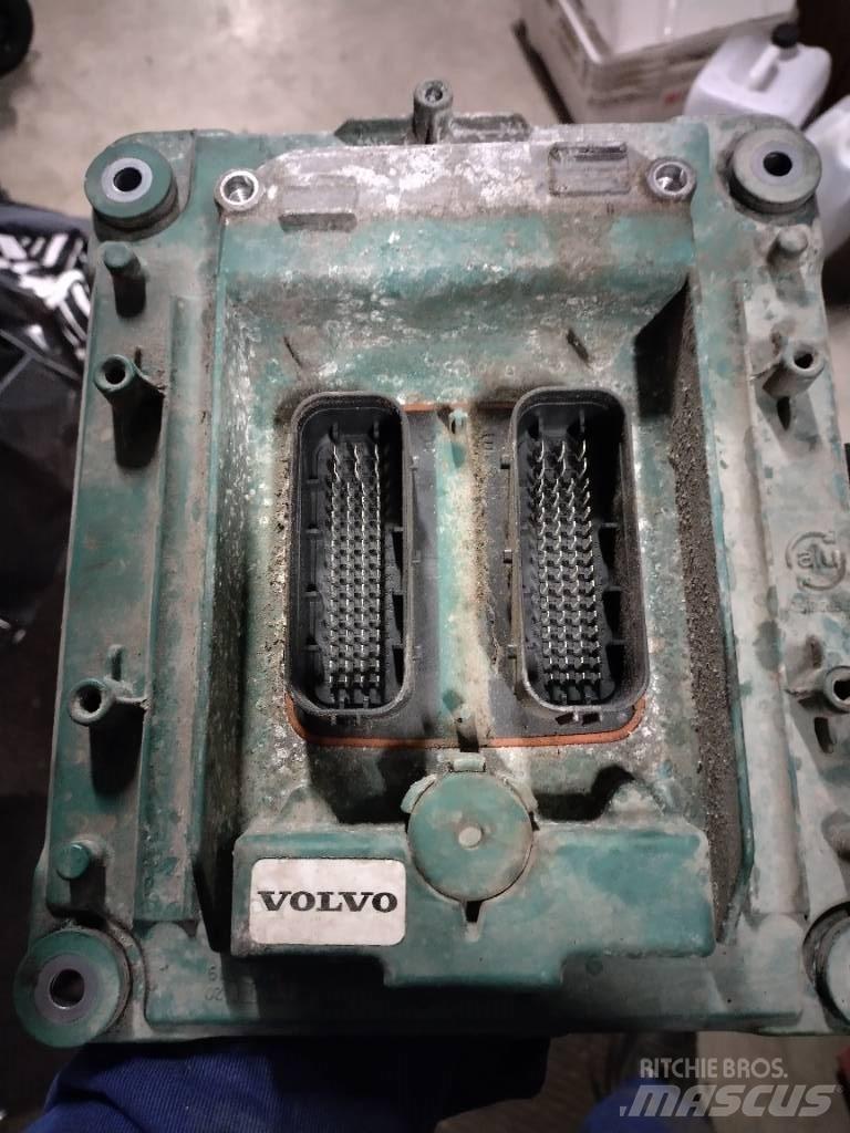 Volvo Moottori ecu Elektroonikaseadmed