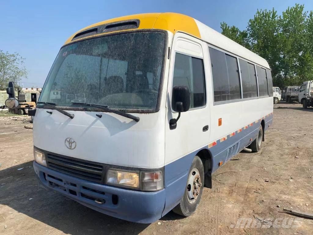 Toyota Coaster Bus Väikebussid