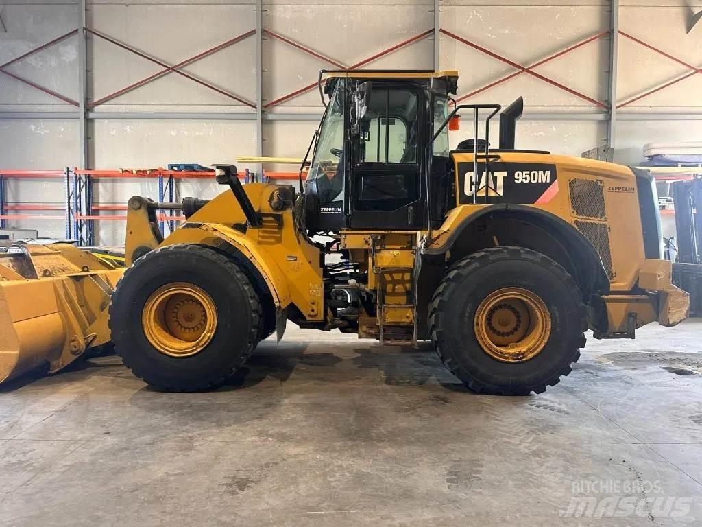 CAT 950M Rataslaadurid