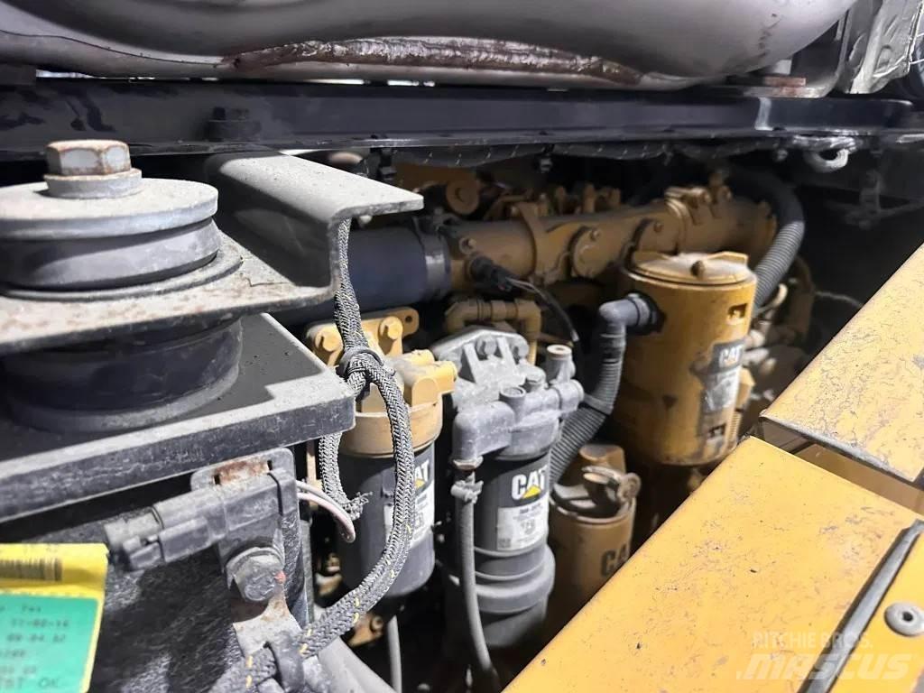 CAT 950M Rataslaadurid