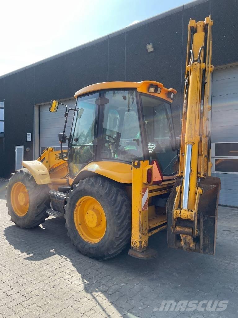 JCB 3CX Ekskavaatorlaadurid