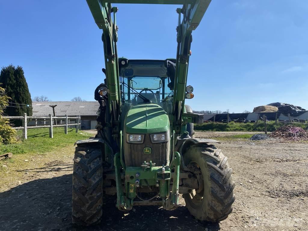 John Deere 5100 R Traktorid