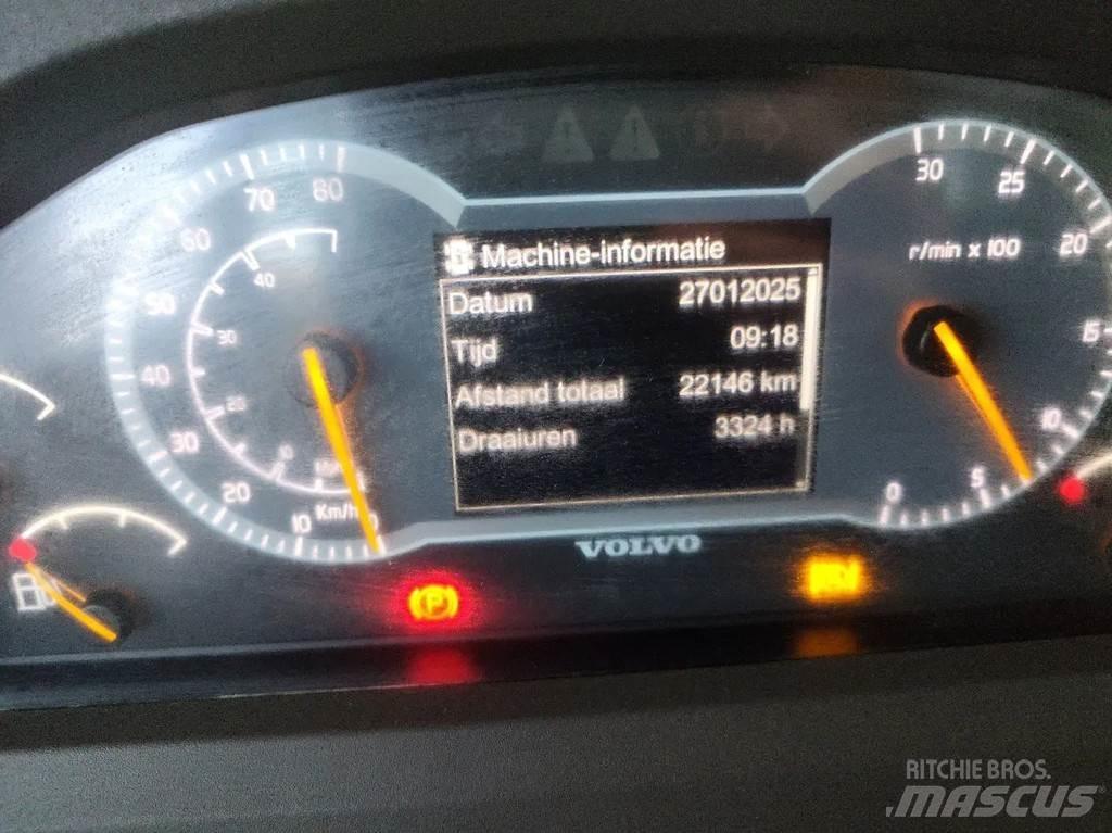 Volvo A25G 6x6 Liigendraamiga pinnaseveokid