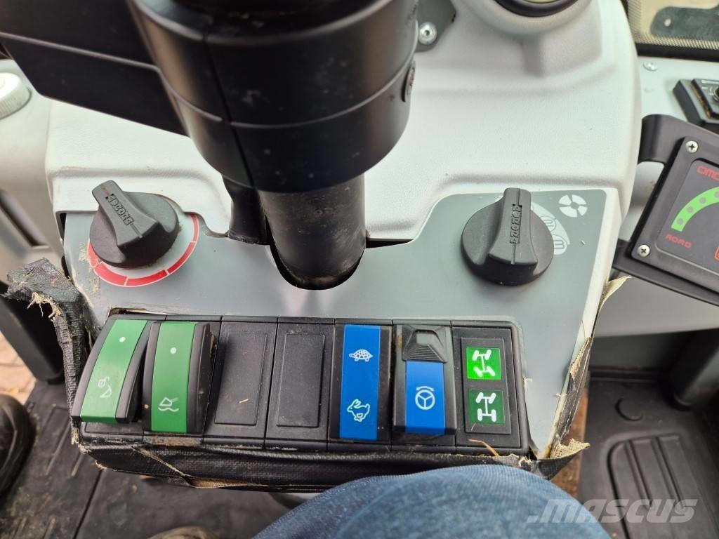 Kramer KL25.5T Mitmeotstarbelised laadurid