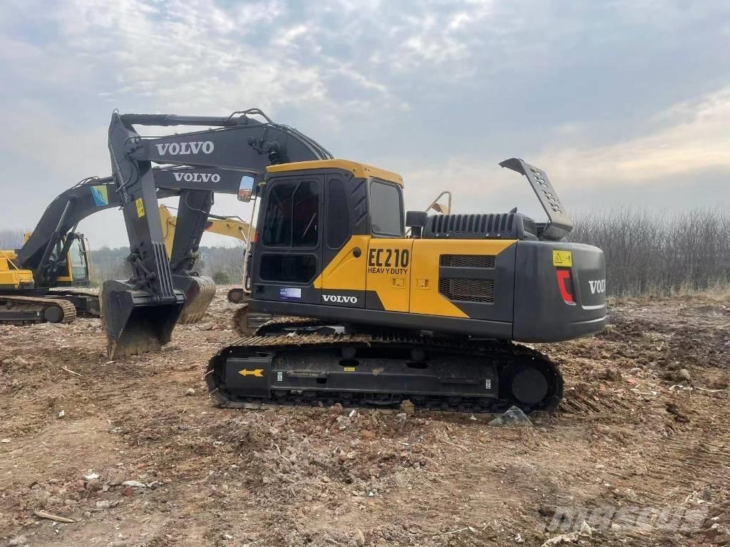 Volvo EC 210 D Roomikekskavaatorid