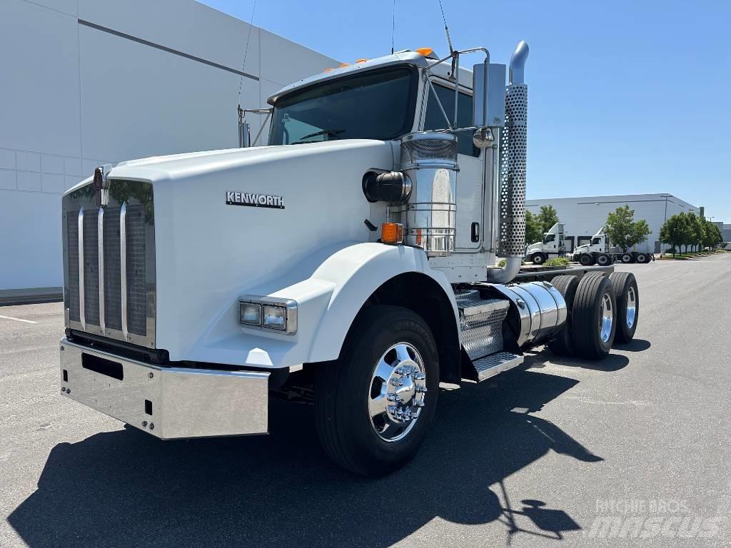 Kenworth T800 Raamautod