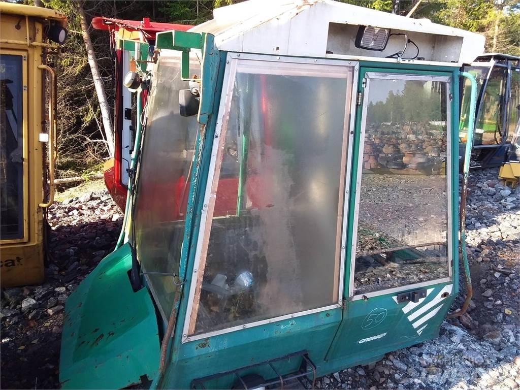 Gremo 950 Kabiinid