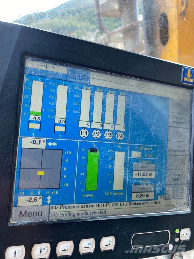 Bauer BG 24 H Raskepuurid