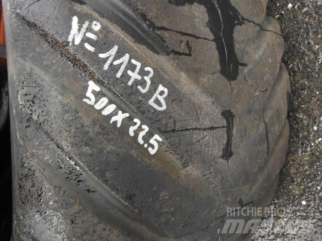 Trelleborg 500/22.5 Rehvid, rattad ja veljed