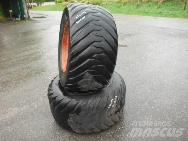 Trelleborg 500/22.5 Rehvid, rattad ja veljed