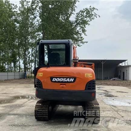 Doosan DH 60-7 Miniekskavaatorid < 7 t