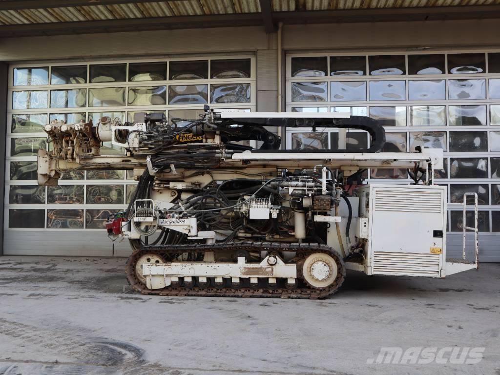 Klemm KR 805-1 Raskepuurid