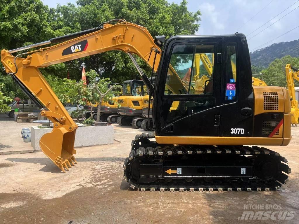 CAT 307 D Roomikekskavaatorid