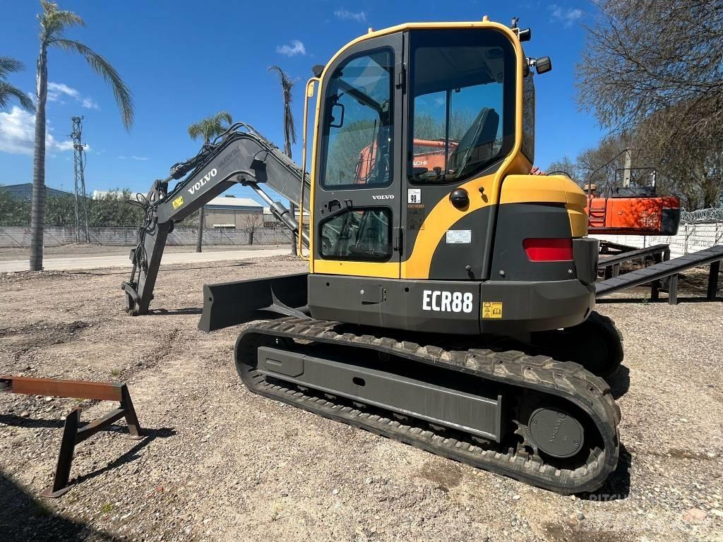 Volvo ECR 88 D Roomikekskavaatorid