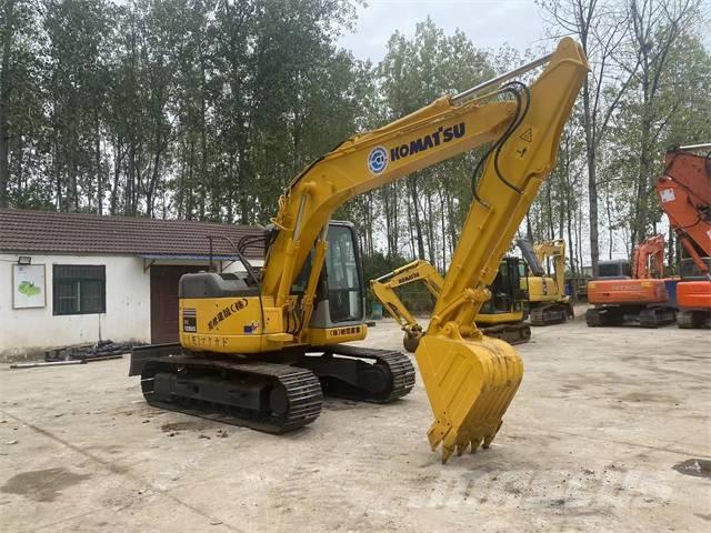 Komatsu PC128US Roomikekskavaatorid