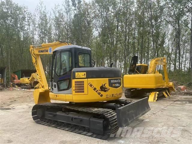 Komatsu PC128US Roomikekskavaatorid