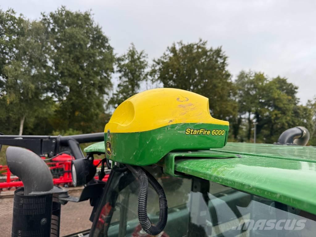 John Deere R4050i Iseliikuvad pritsid
