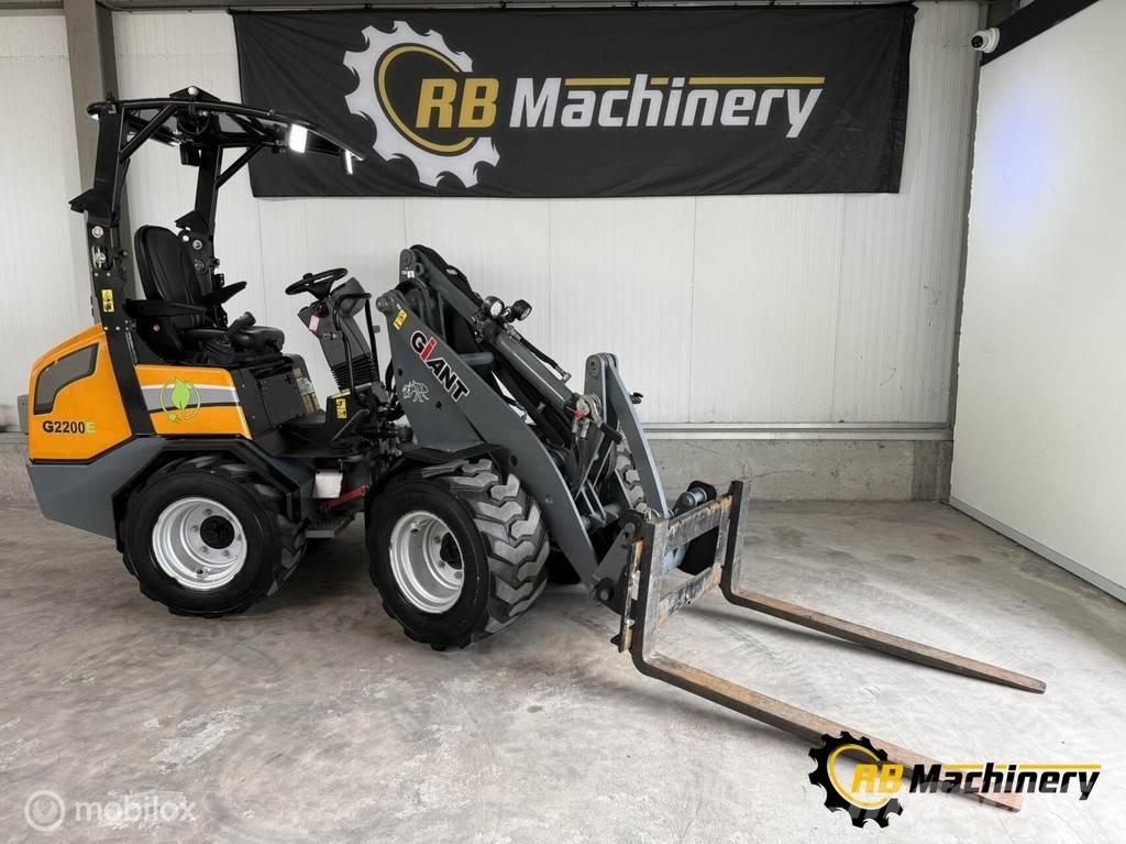GiANT G2200E Rataslaadurid