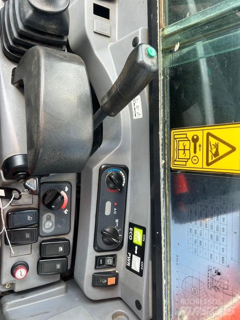 Kubota KX 80-4 Väikeekskavaatorid 7t-12t