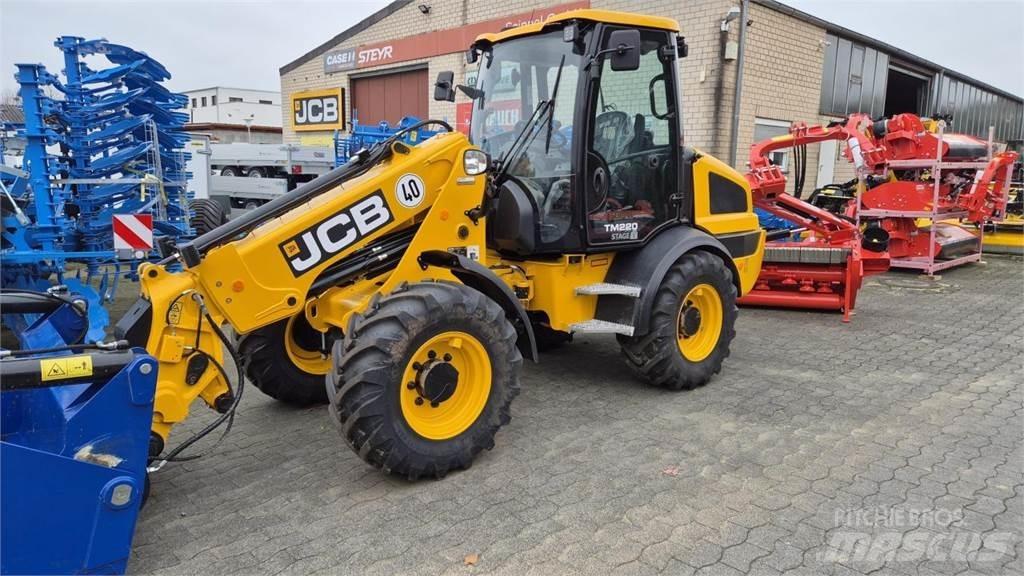JCB TM 220 AGRI Teleskoop poomtõstukid