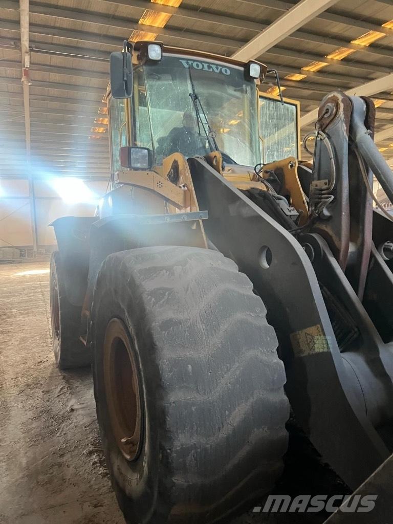 Volvo L 120 E Rataslaadurid