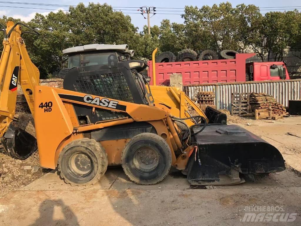 CASE 440 HD Kompaktlaadurid