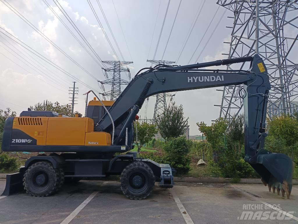 Hyundai Robex 210 W Ratasekskavaatorid